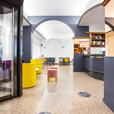 Hotel Blumen Collection By Gsa Bologne